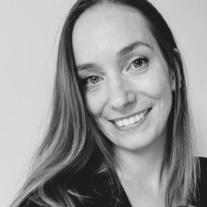 Meet your Posher, Caroline